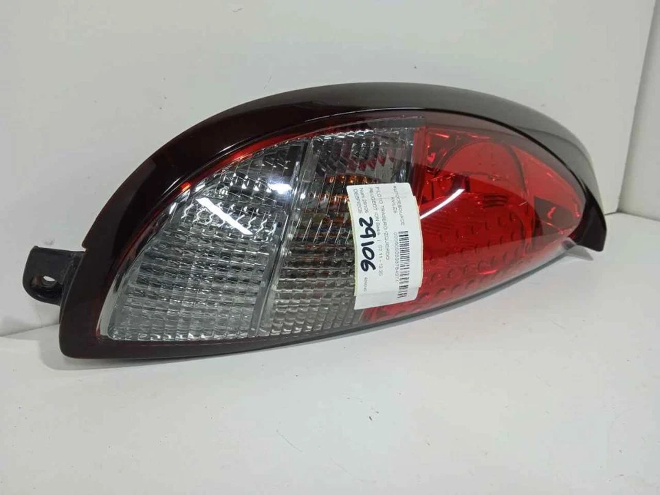 6350NC Enjoliveur Inf Feu Arriere Gauche pour PEUGEOT ION Basis 2011 3784971 - Photo 4/4