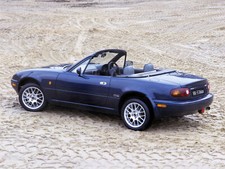 Cars 1997 mazda mx 5 Desk Mat Stitched