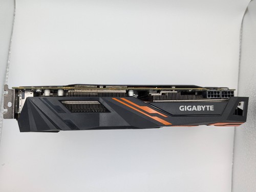 GIGABYTE AMD Radeon RX Vega 56 8Go GDDR5 Carte Graphique - Photo 4/6
