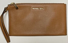 Michael Kors Brown Zip Clutch Wallet Wristlet (C-159)