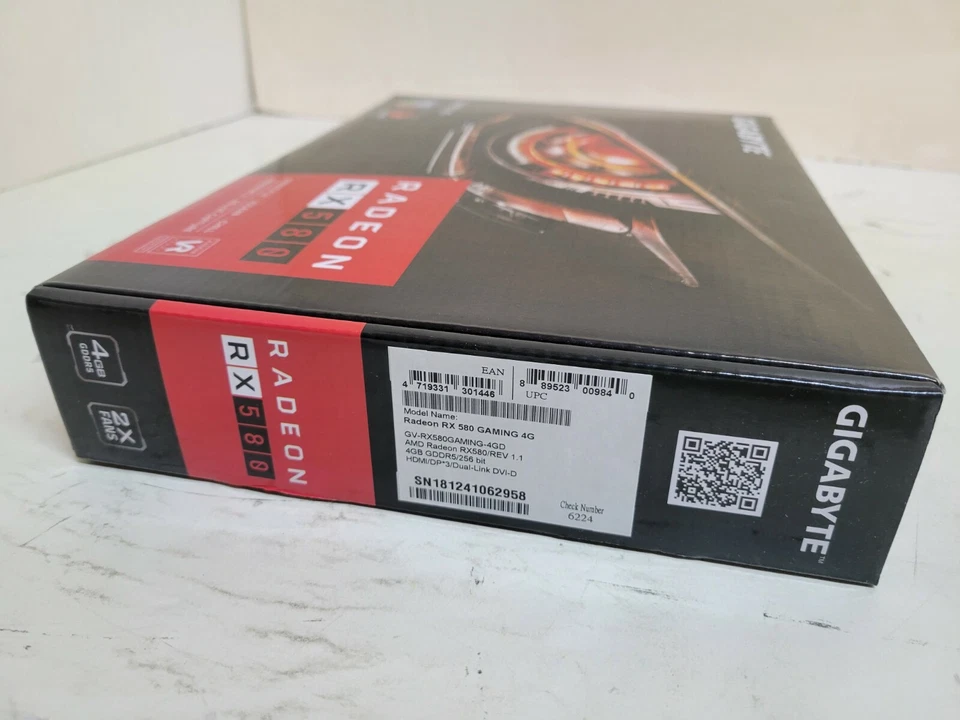 Gigabyte AMD Radeon RX 580 Gaming 4GB Graphics Video Card - PCIe - HDMI - 3x DP - Image 3 of 4