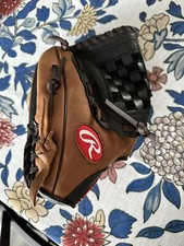 Rawlings Baseball Glove 11.5  Left Hand Throw