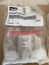 1PCS NEW Parker PV2204VP1FL06FL06T pneumatic valve Via FedEx or DHL