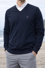 Tommy Hilfiger V-Neck Cotton Sweater Black XL Classic Logo Pullover