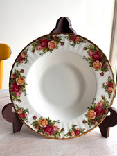 2 x Royal Albert OLD COUNTRY ROSES Rimmed Soup 9.5 “ Bowls 1962  1st New