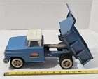 S-31 VINTAGE 1960'S PRESSED STEEL TONKA DUMP TRUCK - BLUE