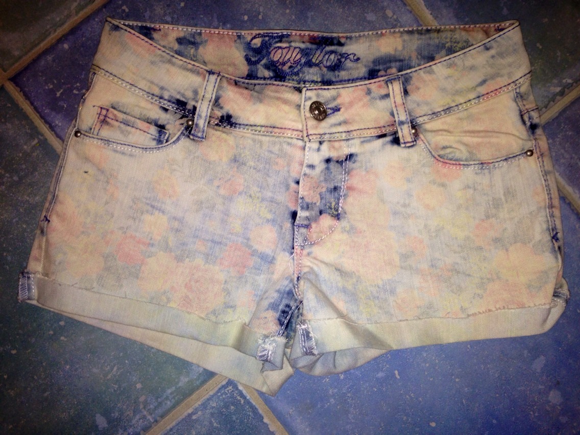 Picture 1 of 3