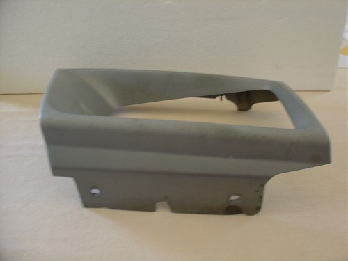 Headlight Shroud Ford Van E Series 2000 E 350 PLUS Body part Passenger side - Imagen 5 de 7