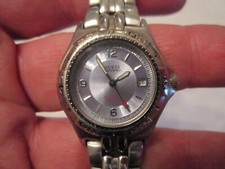 GUESS WATERPRO LADIES' WATCH - STAINLESS STEEL - TUB SC-6