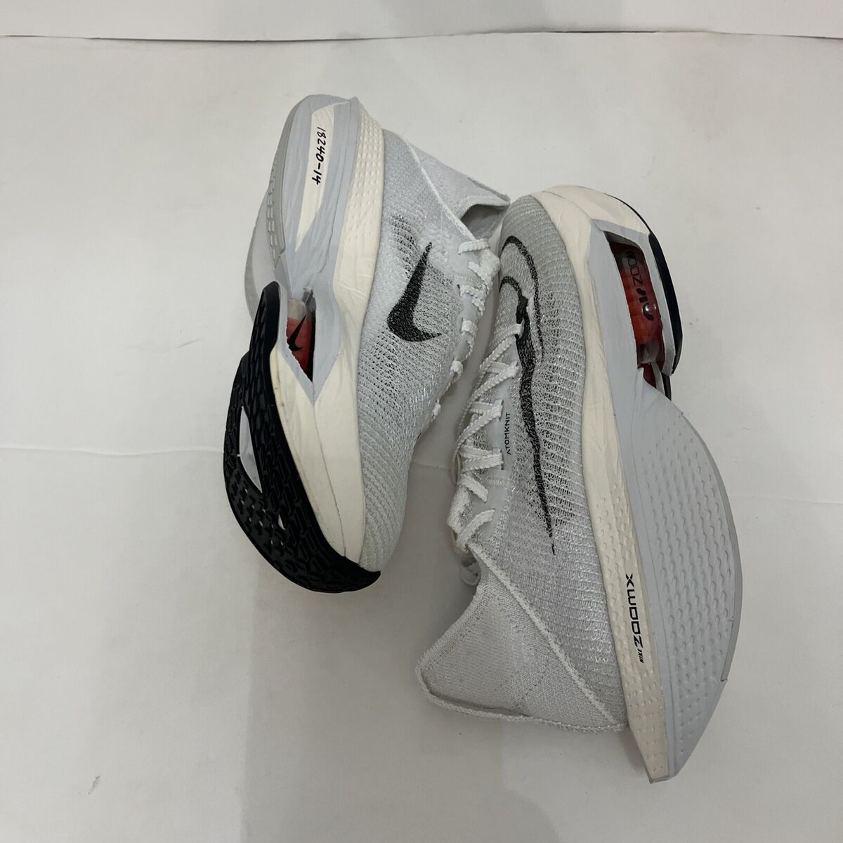 s-l1200.jpg s-l1200.jpg