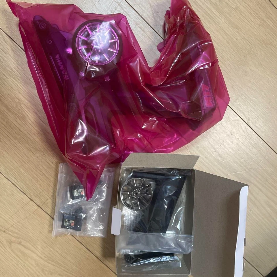 Sanwa/Airtronics M17 FH5 4-Channel 2.4GHz Radio System w/RX-493i SNW101A32465A - Image 3 of 4