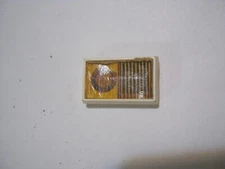 Vintage (1) Toy Doll Miniature Hand Radio, 1" (RS-35)