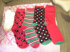 5 pairs of women multicolor socks new without tag
