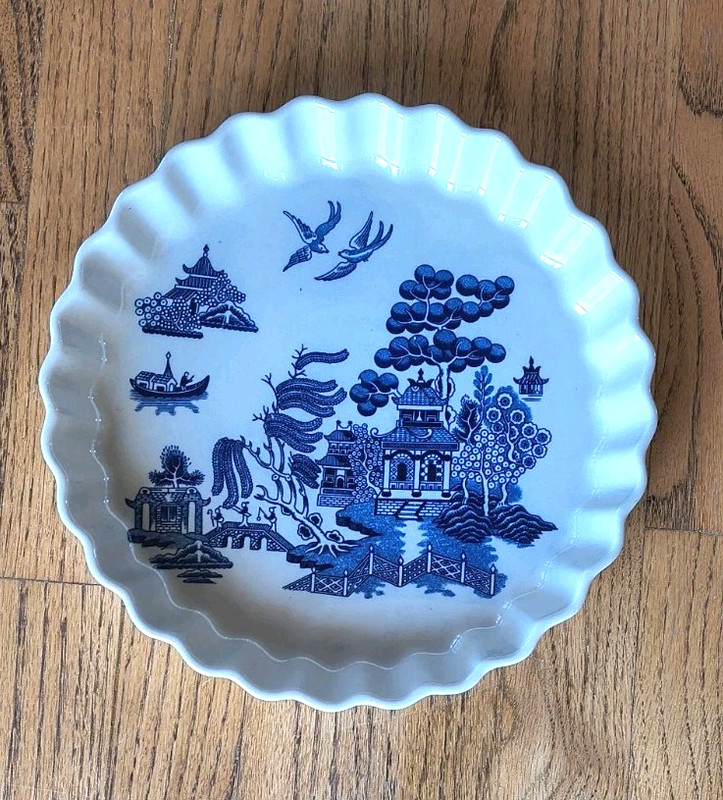 Blue Willow Pantry Collection Heritage Mint Quiche Pie Dish Oven Safe Japan VG