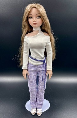 Tonner Ellowyne Wilde Invisible Ink Head Lara Croft Athletic Body Doll Redressed