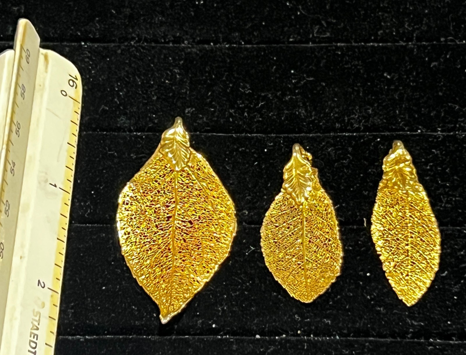 Vintage 24K Gold dipped Real Leaf Set of 3 Pendan… - image 2