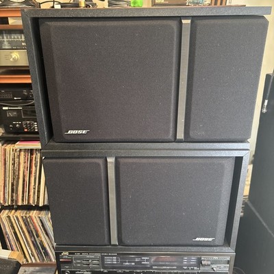 Bose 301 Series III Direct/Reflecting Bookshelf Speakers Stereo
