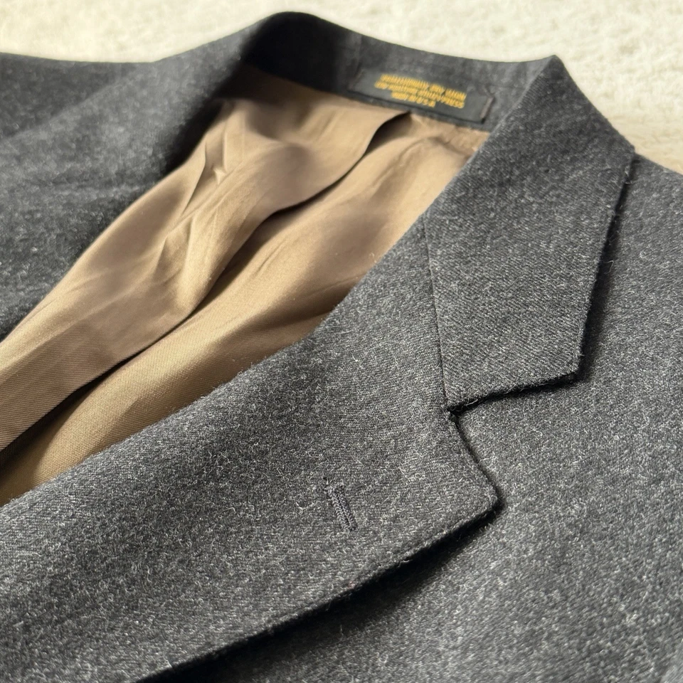 Vtg Evan Picone Mens Classic Wool 2pc Suit 40R; Pleated Cuffed Pants 32x32 - Image 3 of 4