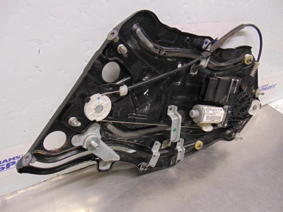 VW Beetle Window Regulator 99-10 1Y Convertible Drivers right rear motor module - Image 3 of 4