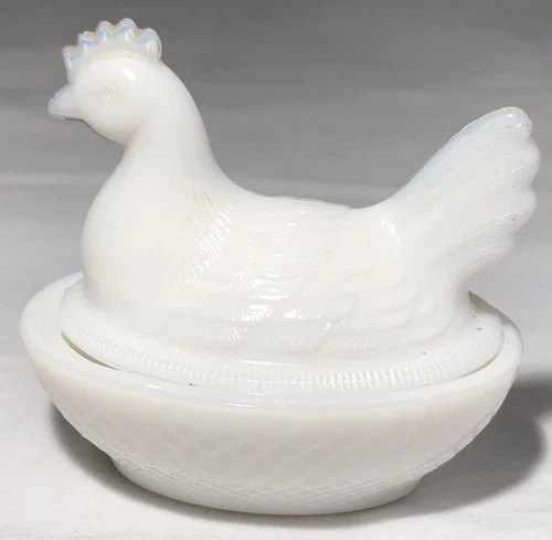 Vintage Milk Glass Chicken Hen On Nest Covered Dish Farm Trinkets Bowl 3.5”