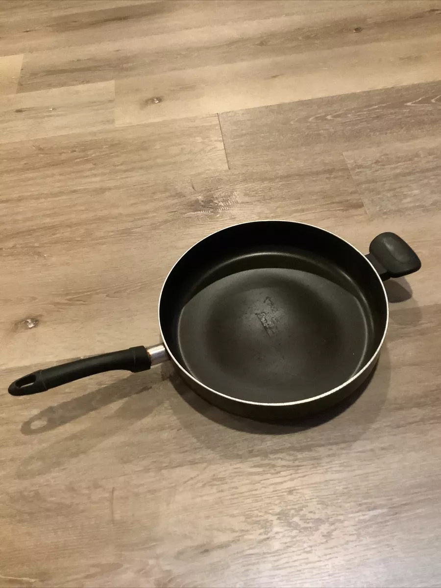 Chefmate Cookware - Large Deep Saute Pan 2 Handles - Non Stick - 12”  Diameter