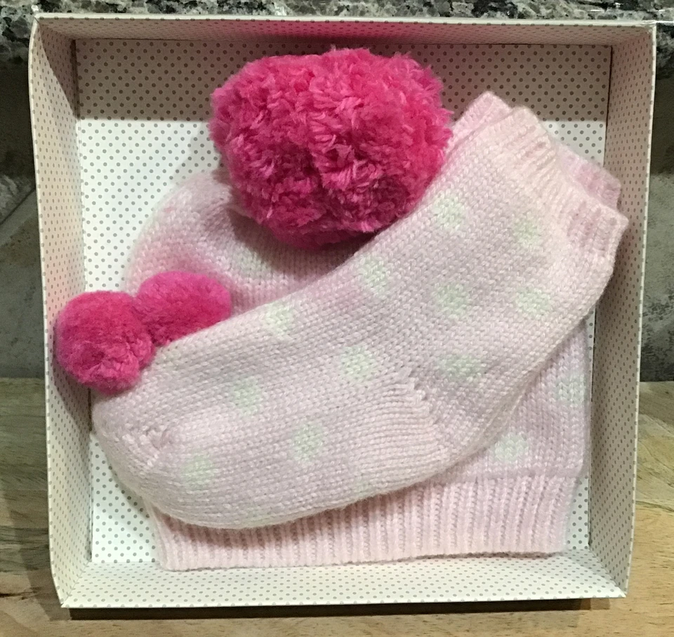 POTTERY BARN в горошек Baby девочек вязаный шляпа и ботинок комплект розовый новый в коробке - Изображение 2 из 2