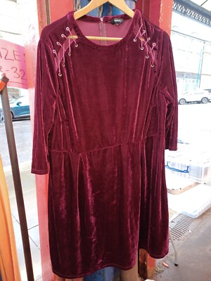 SIMPLY BE BURGUNDY VELOUR SMOCK KLEID.. GRÖSSE 22.. DAMEN