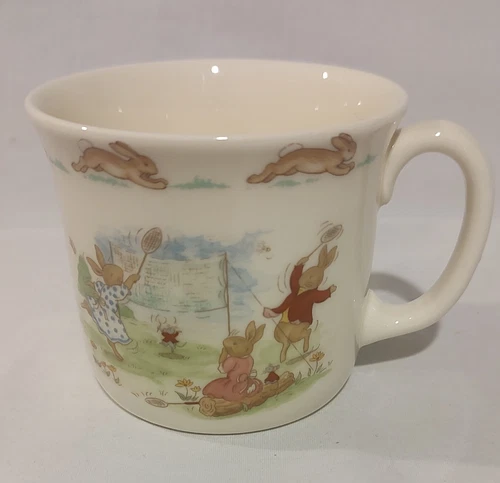  Royal Doulton Bunnykins Playing Badminton Tennis cup / mug - 10 oz. - EUC