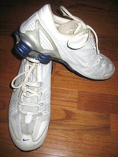 Nike Spox Laser Mens Running Shoes 