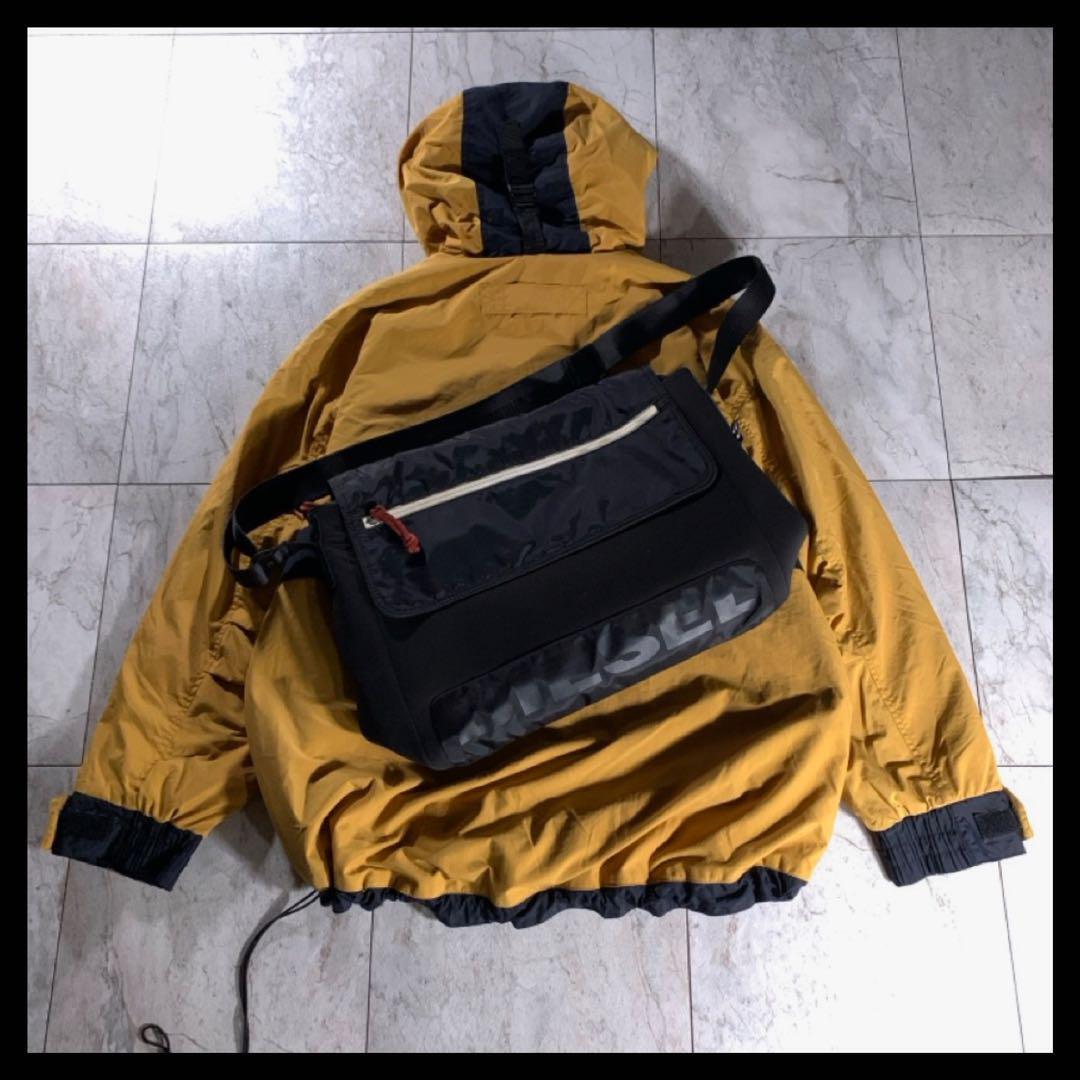 Diesel Men 00S Archive Messenger Bag Black Y2K Stylish Diesel Men 00S Archive Messenger Bag Black Y2K Stylish