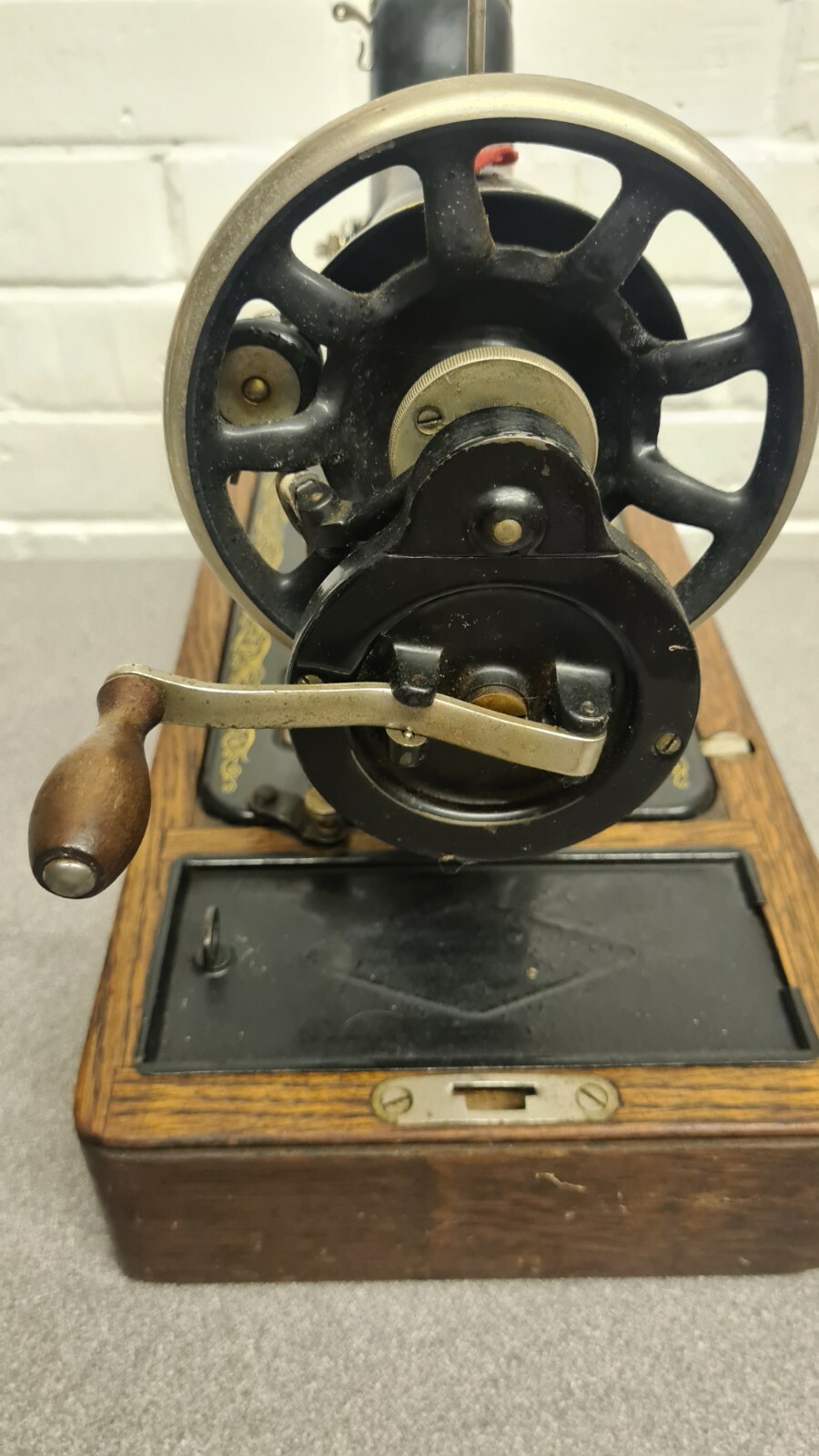 Vintage Antique Singer Hand Crank Sewing Machine + Case | eBay