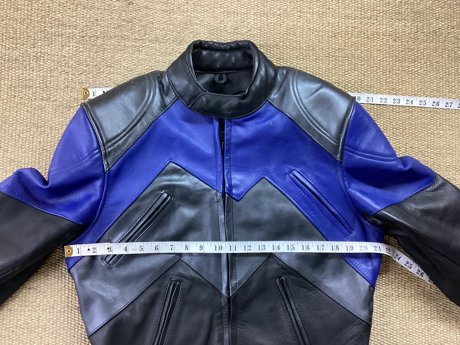 Picture 5 of 12