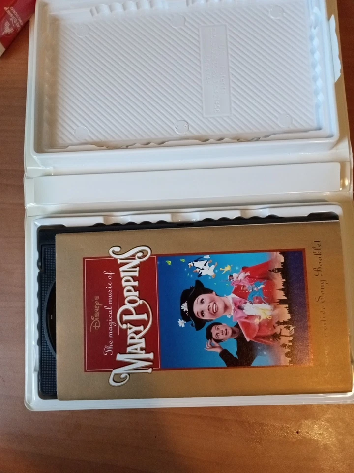 Mary Poppins [Fully Restored Limited Edition] [Walt Disney's Masterpiece] [Walt  - Image 4 of 4