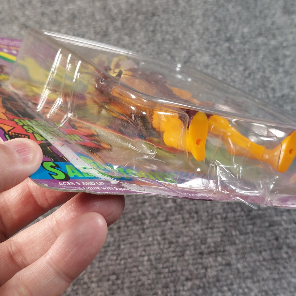 Figura de acción Toy Biz X-Men Sabretooth 1993 Snarl & Swipe Marvel Uncanny Mutants Foto 2 de 4