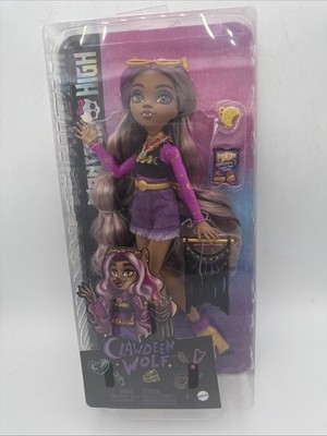 2022 Mattel Clawdeen Wolf Monster High Doll Day Out & Accessories NEW