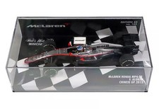 Minichamps 1/43 McLaren Honda MP4-30 F. Alonso 2015 Diecast Car Model