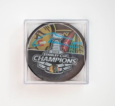 Hockey Puck Marian Hossa Chicago Black Hawks Signed W COA