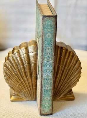 Vintage Style Seashell-Shaped Brass Color Bookends Gold Shell Nautical Decor 