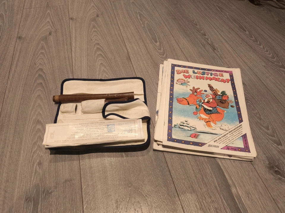 Flöte + Etui + Noten