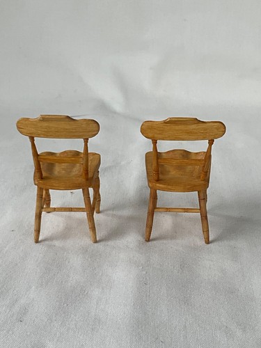 Miniature Dollhouse Pair of Light Wood Chairs Artisan's Mark on Bottom of Seats - Picture 4 of 9