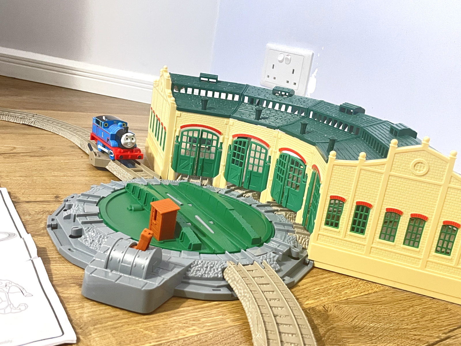 Picture 1 of 12