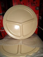 Carlisle KL10225 Kingline Tan 3-Compartment Dinner Plate - Dozen