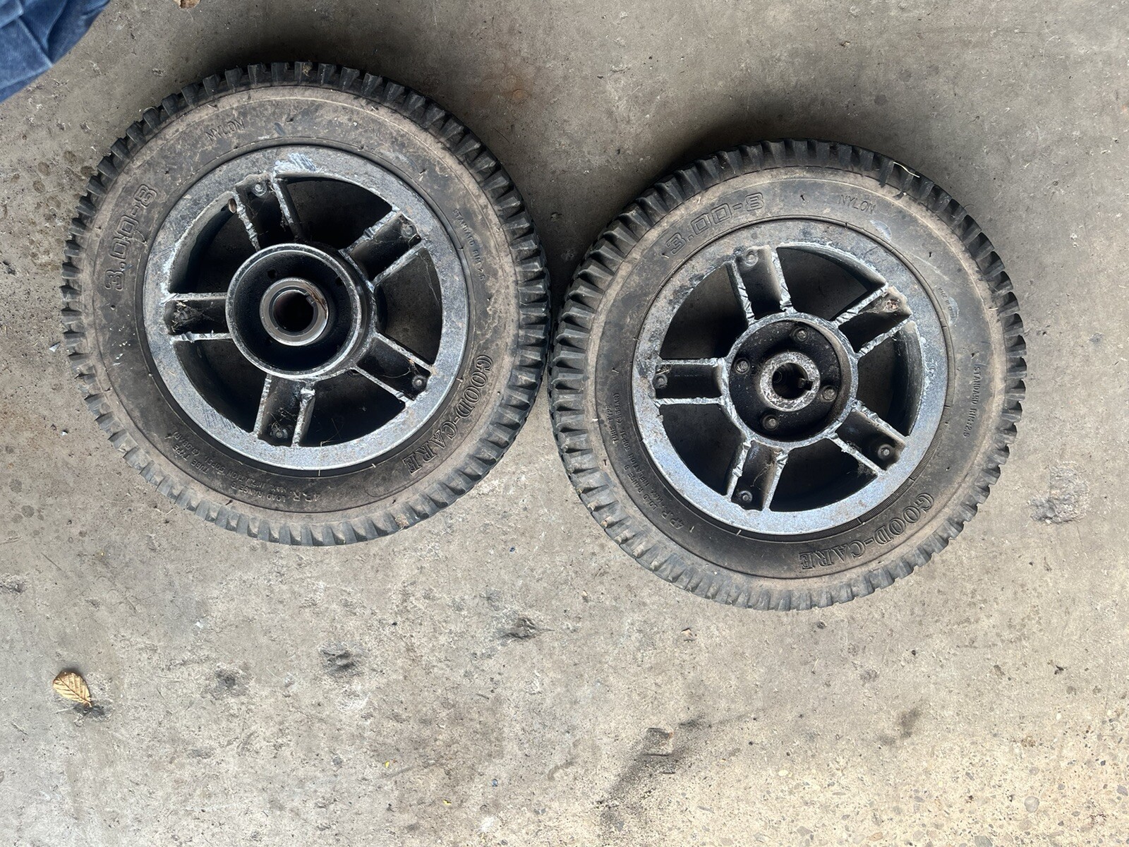 Shoprider Cordoba Mobility Scooter 8 Mph Wheels + SOLID Tyres Rear eBay