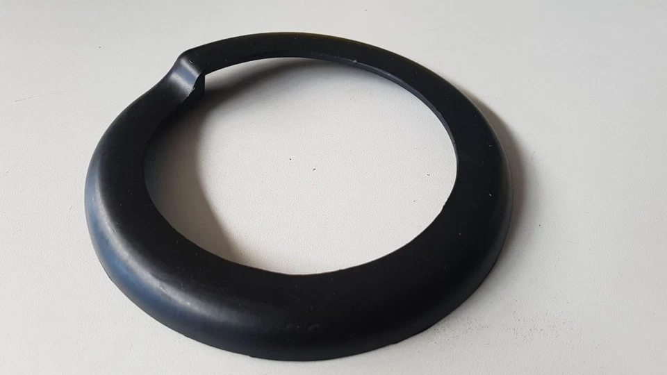 BMW e10 Federunterlage vorne 02er 1502 1602 1802 2002 Ti Tii - Imagem 2 de 2