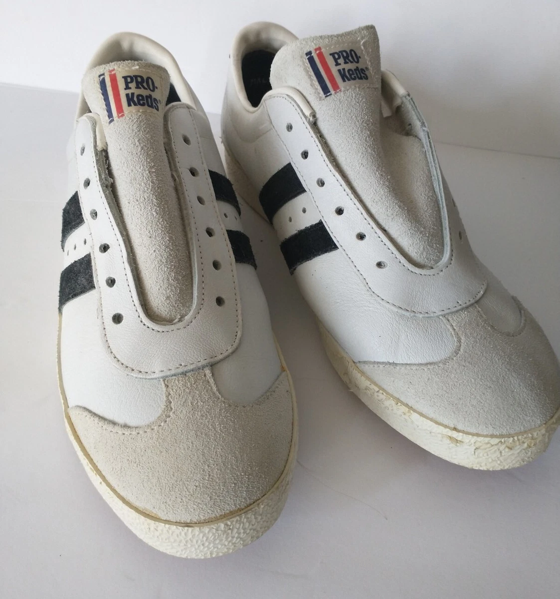 White keds shop men