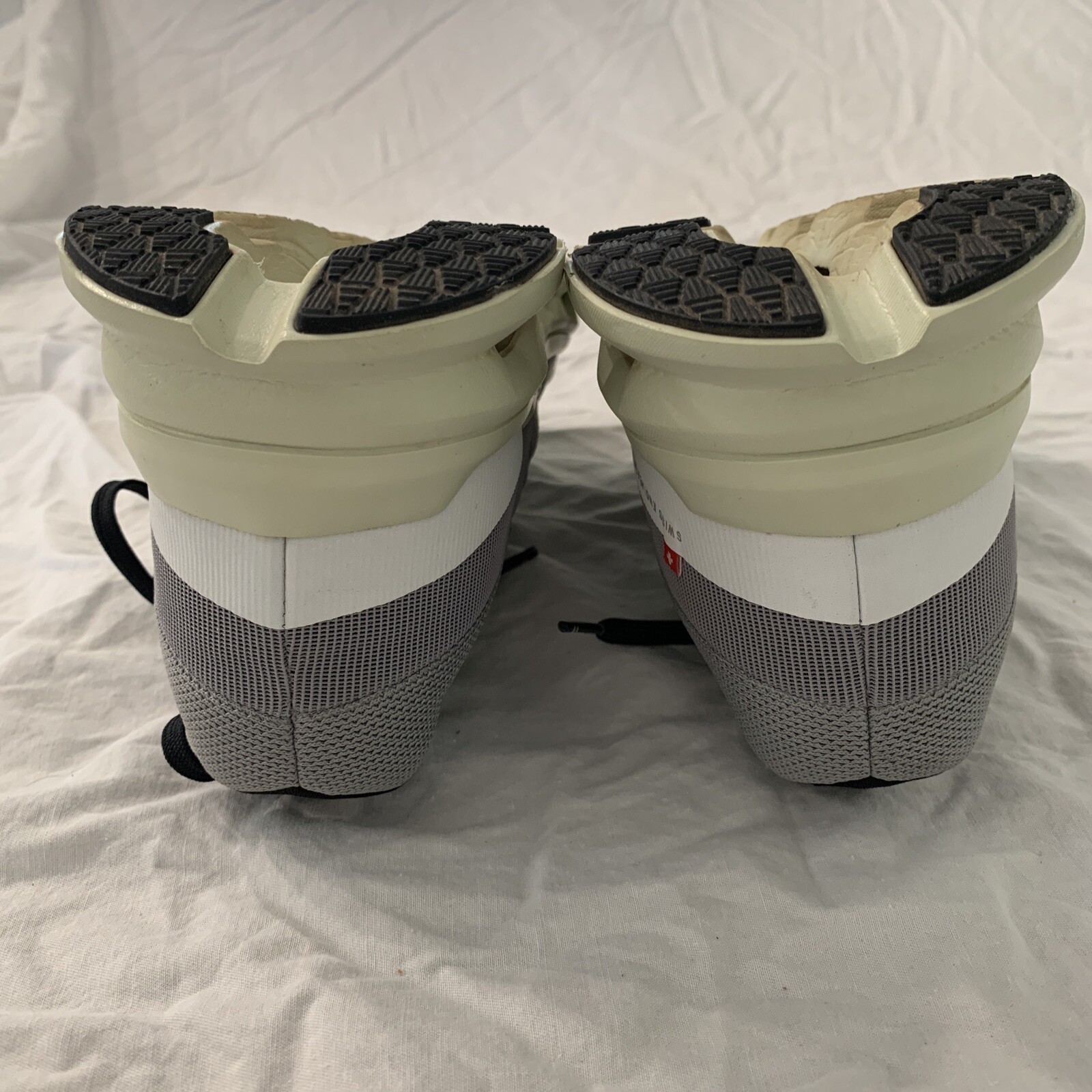 On Cloud Cloudrunner Running Sneakers Womens, Siz… - image 8