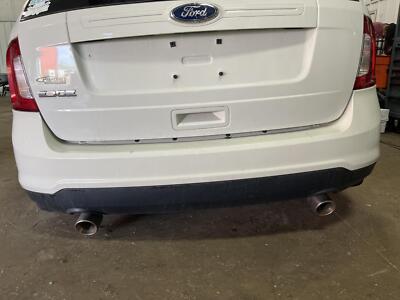 Used Rear Bumper Assembly Rear fits: 2013 Ford Edge w/o tow package w/o park ass