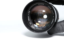 Canon nFD 135mm f/2.8 Lens Excellent w/ Original Canon Case  Caps Japan