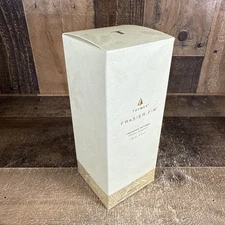 Thymes FRASIER FIR bamboo reed diffuser 4 Fl ozNEW Sandlewood Cedarwood.
