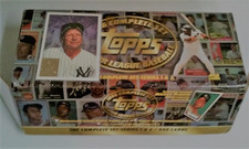 1996 Topps Baseball Cards 28